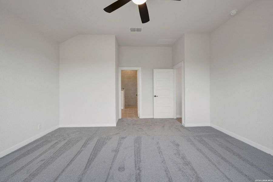 Spacious, unfurnished interior of a new home in Mayfair - Select Classic Series, New Braunfels (Image 17). Spacious, unfurnished interior of a new home in Mayfair - Select Classic Series, New Braunfels (Image 17).