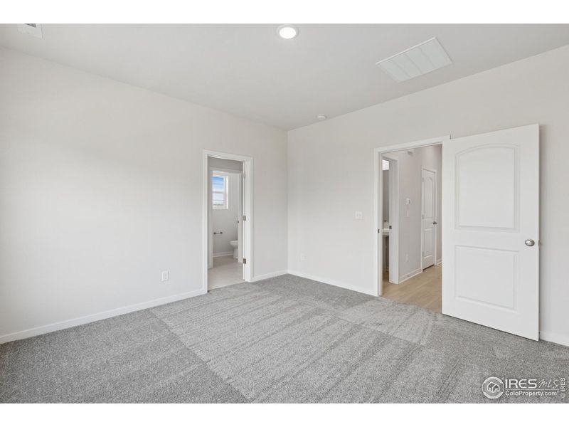 Spacious, unfurnished interior of a new home in , Loveland (Image 29).