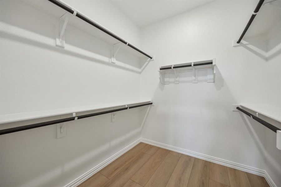 *Model Representation - Master closet