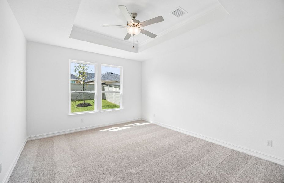 Spacious, unfurnished interior of a new home in Treeline, Justin (Image 13).