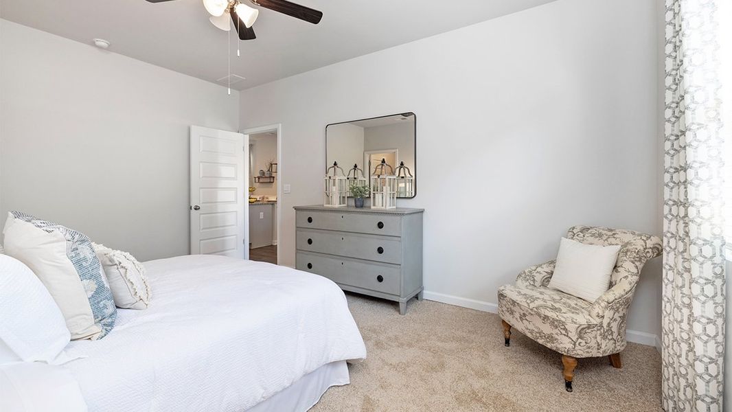 Representative furnished interior of a home built from the Burke by D.R. Horton in Estates at Deer Hollow, Grovetown (Image 10).