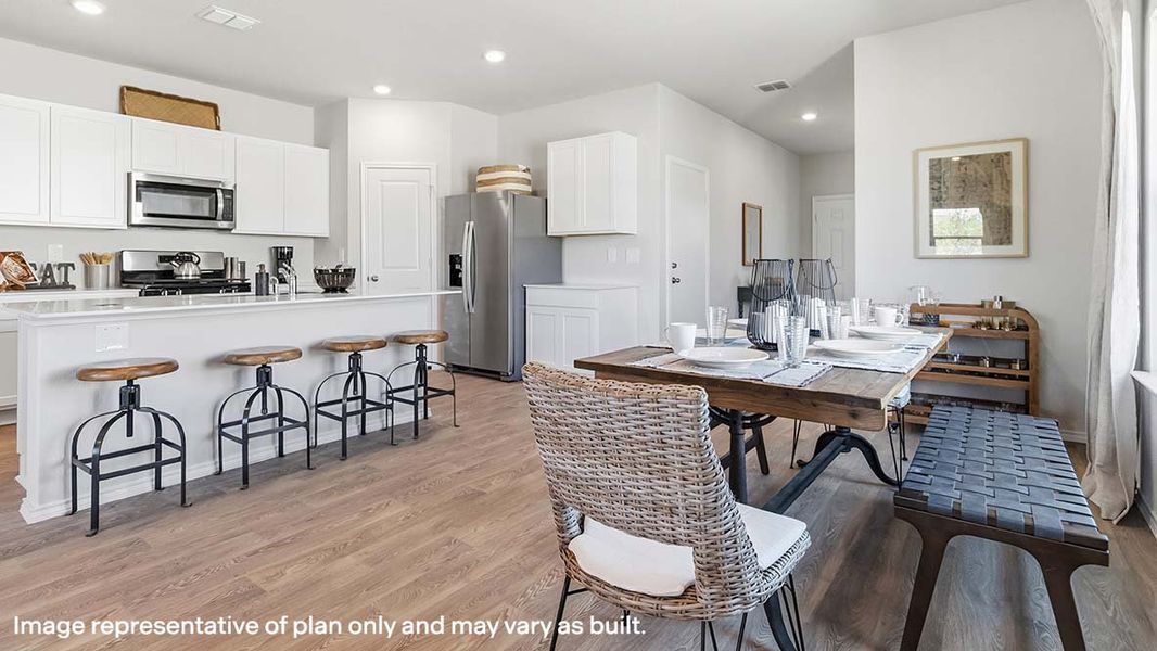 Furnished interior view inside a new home in Winding Creek, New Braunfels (Image 26). Furnished interior view inside a new home in Winding Creek, New Braunfels (Image 26).
