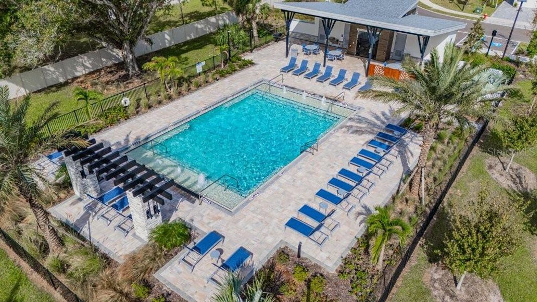 Community amenities in Bloomingdale Townes, Brandon (Image 36).