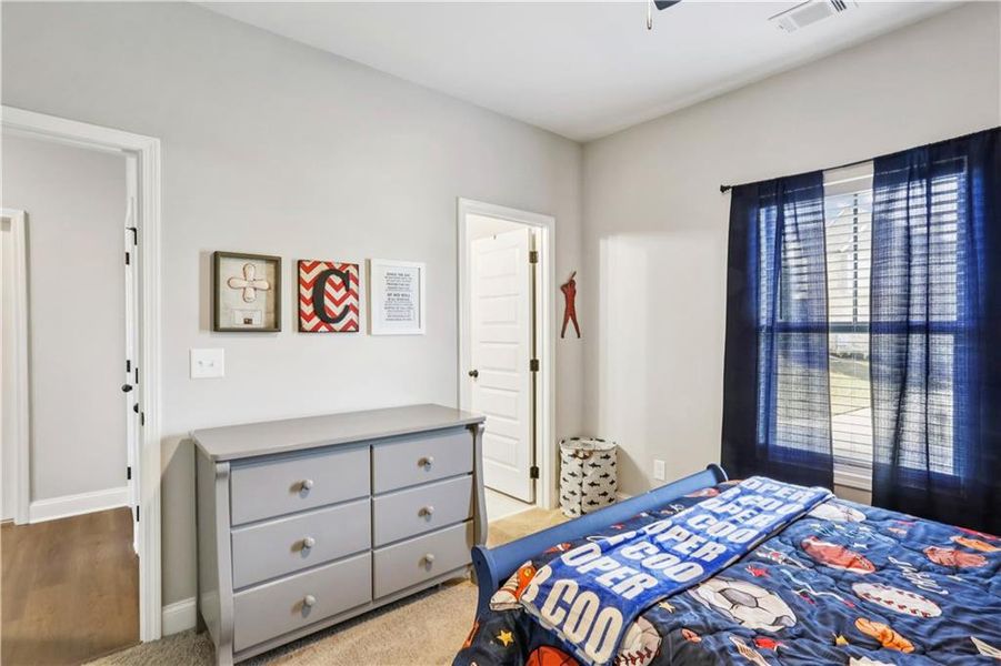 Furnished interior view inside a new home in , Jefferson (Image 19).