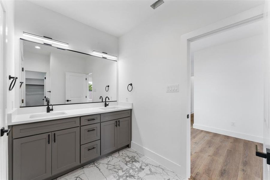 Furnished interior view inside a new home in , Dallas (Image 14). Furnished interior view inside a new home in , Dallas (Image 14).