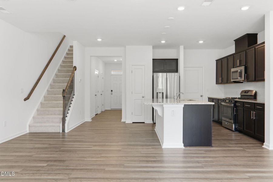 SUN_EverleeTownhomes_Pic_CarsonII-17