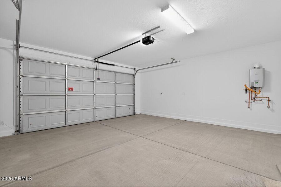 hj-az-phoenix-parkside-almeria-45rm4-lot