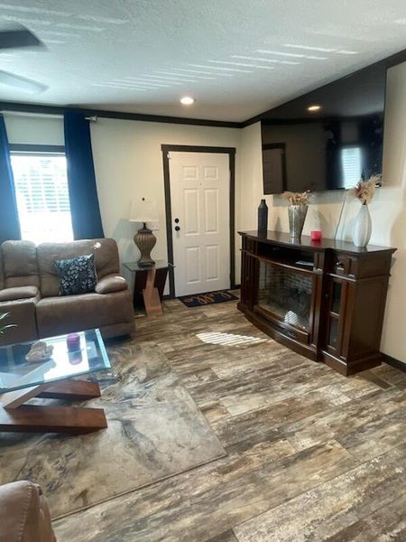 Image 17 of a home in .