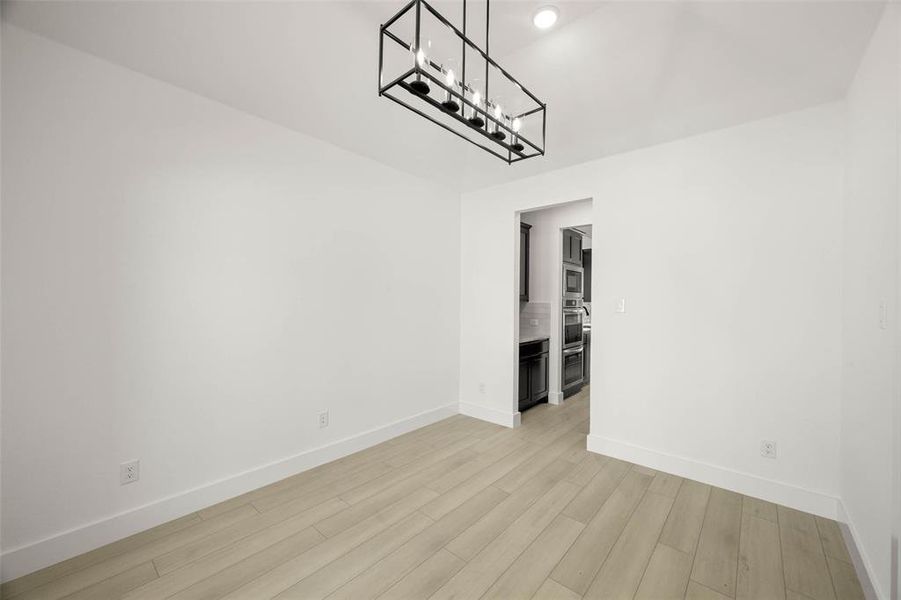 2222 Maybank- Flex Room-2 2222 Maybank- Flex Room-2