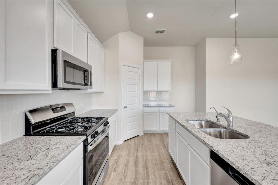 Furnished interior view inside a new home in Verandah, Royse City (Image 14).