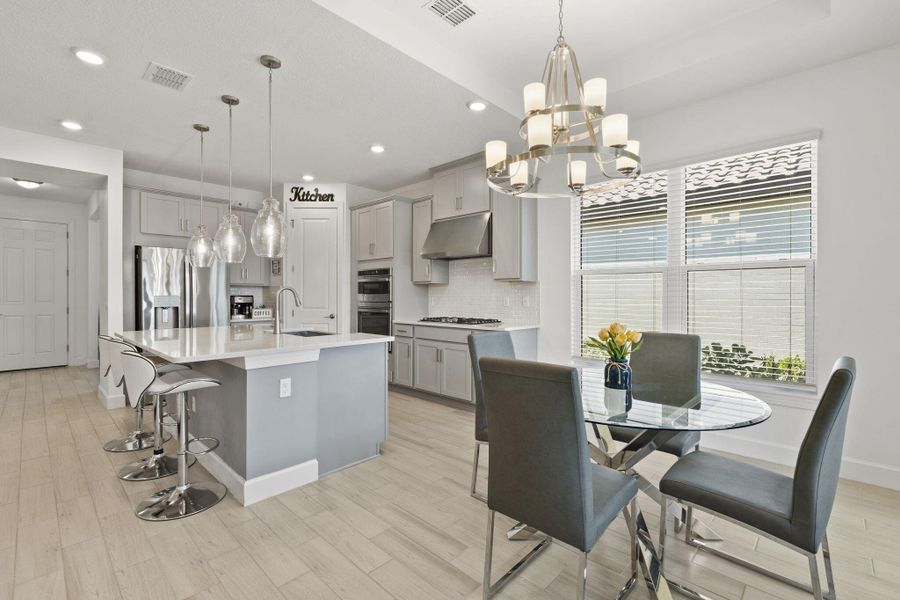 Dine-in Kitchen