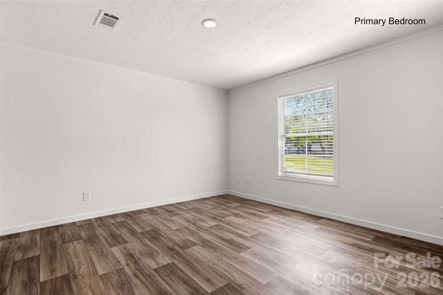 Spacious, unfurnished interior of a new home in , Lancaster (Image 27). Spacious, unfurnished interior of a new home in , Lancaster (Image 27).