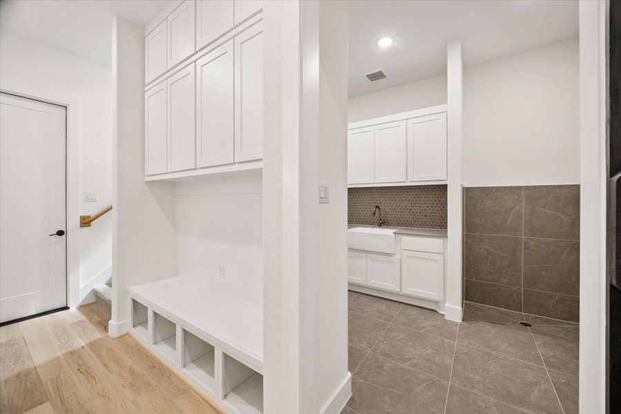 Furnished interior view inside a new home in , Plantersville (Image 29).