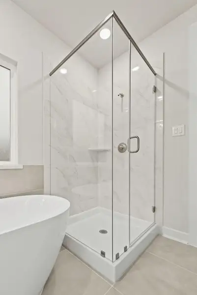 Representative image. Features, selections and colors may vary.