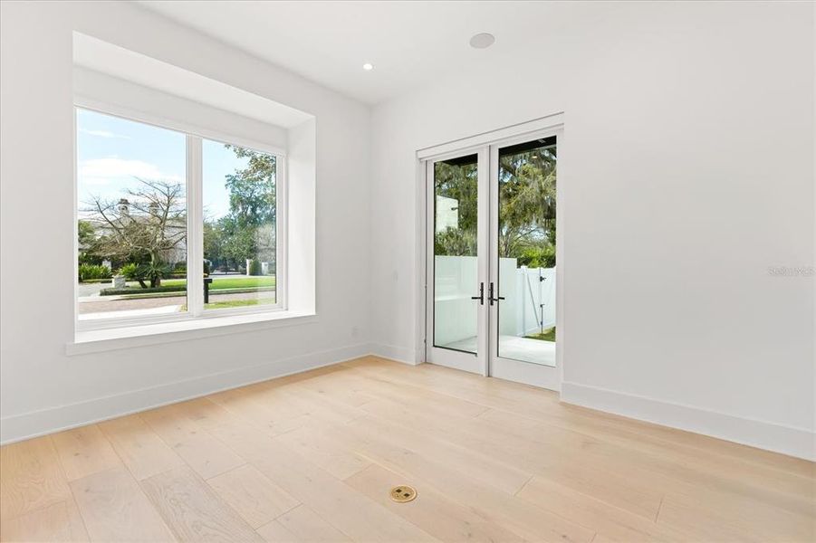 Spacious, unfurnished interior of a new home in , Winter Park (Image 64). Spacious, unfurnished interior of a new home in , Winter Park (Image 64).