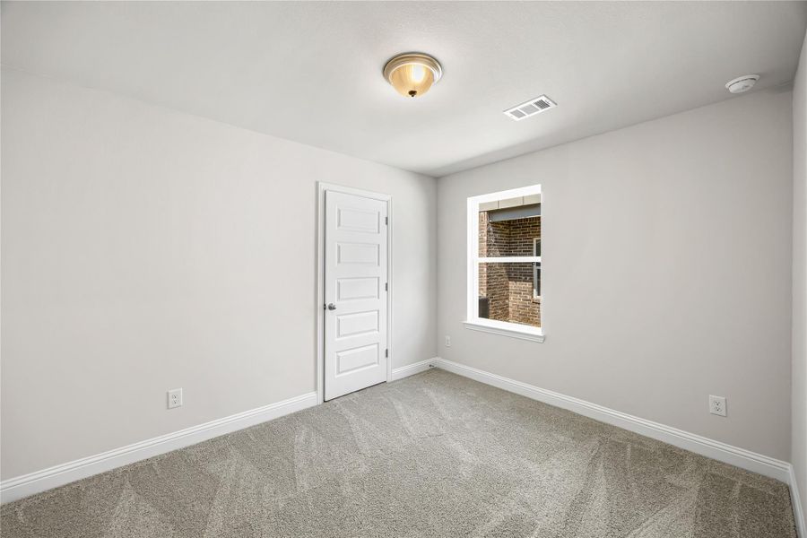 Spacious, unfurnished interior of a new home in Grand Oaks Reserve, Cleveland (Image 16). Spacious, unfurnished interior of a new home in Grand Oaks Reserve, Cleveland (Image 16).