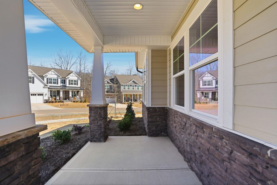 Exterior details and patio area of a home in Rone Creek, Waxhaw (Image 31).
