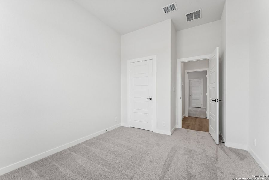 Spacious, unfurnished interior of a new home in Mayfair - Select Classic Series, New Braunfels (Image 16).