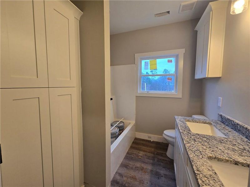 Furnished interior view inside a new home in , Lavonia (Image 8).