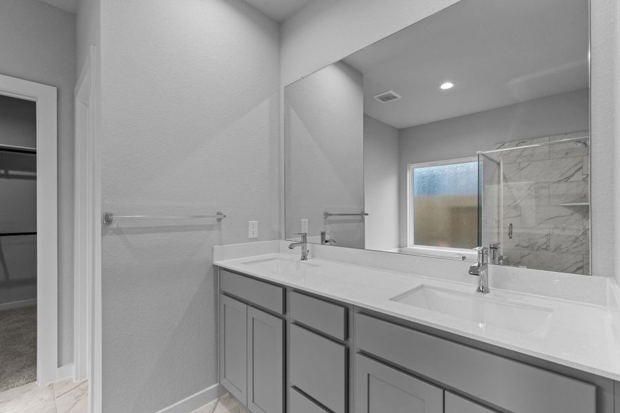 Furnished interior view inside a new home in Barton Creek Ranch, Conroe (Image 10). Furnished interior view inside a new home in Barton Creek Ranch, Conroe (Image 10).