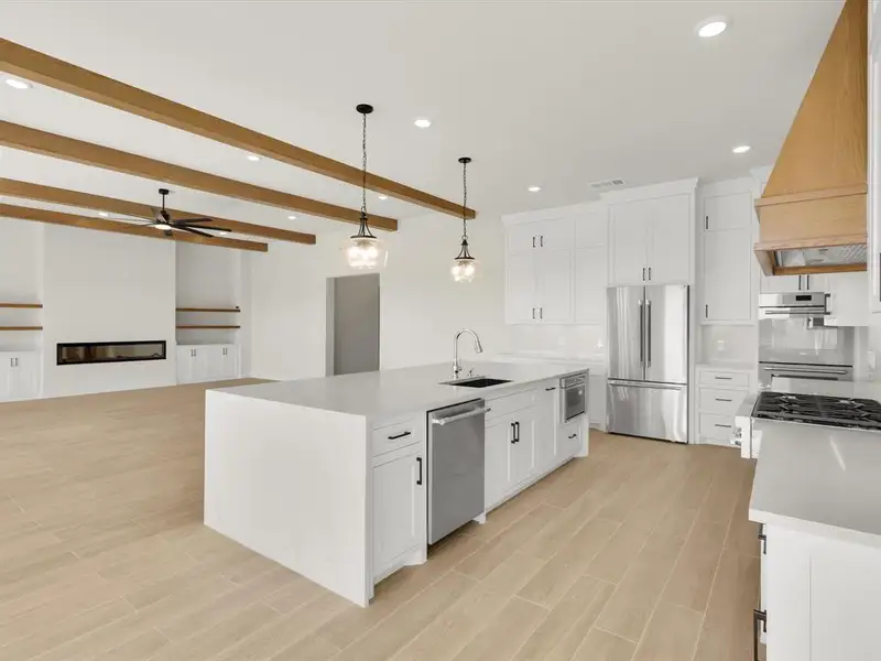 Furnished interior view inside a new home in , Fort Worth (Image 8).