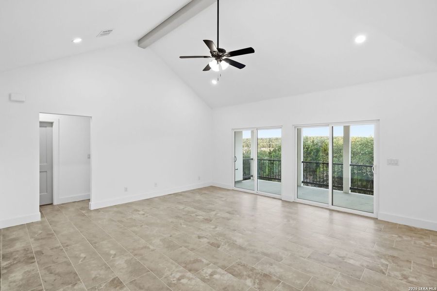 Spacious, unfurnished interior of a new home in , Canyon Lake (Image 20). Spacious, unfurnished interior of a new home in , Canyon Lake (Image 20).