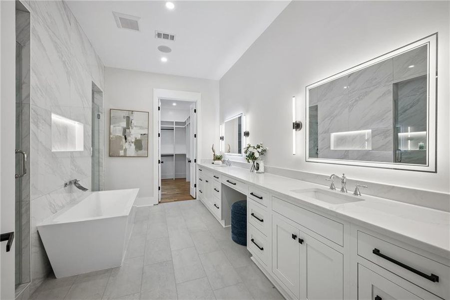 Furnished interior view inside a new home in , Atlanta (Image 55).