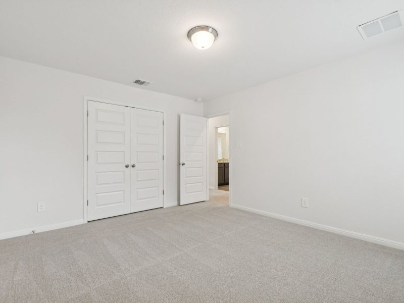 Spacious, unfurnished interior of a new home in Riverbend at Double Eagle - Boulevard Collection, Cedar Creek (Image 15). Spacious, unfurnished interior of a new home in Riverbend at Double Eagle - Boulevard Collection, Cedar Creek (Image 15).