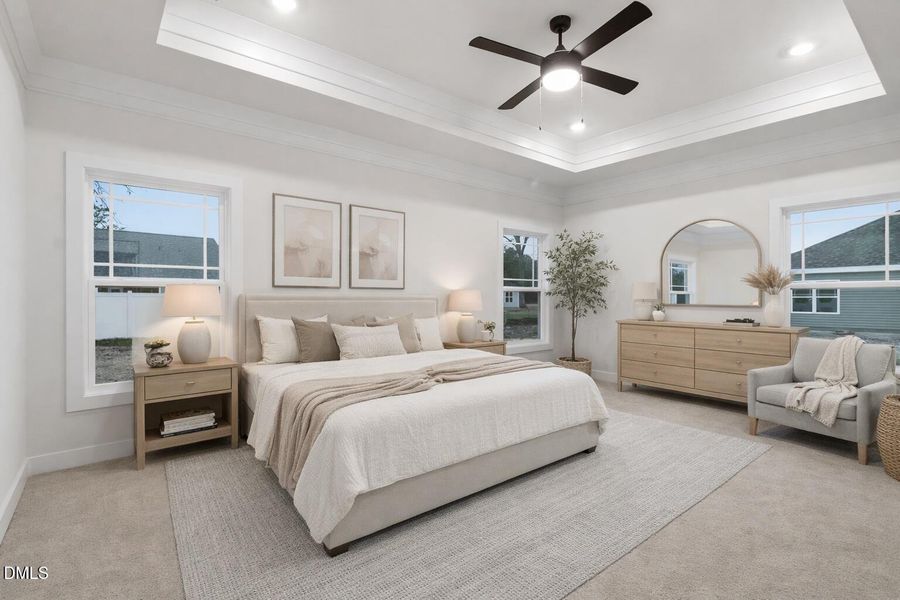 Serene primary bedroom with neutral deco Serene primary bedroom with neutral deco