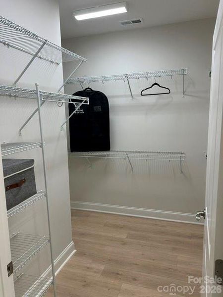 Spacious, unfurnished interior of a new home in The Courtyards at Hodges Farm, Charlotte (Image 25).