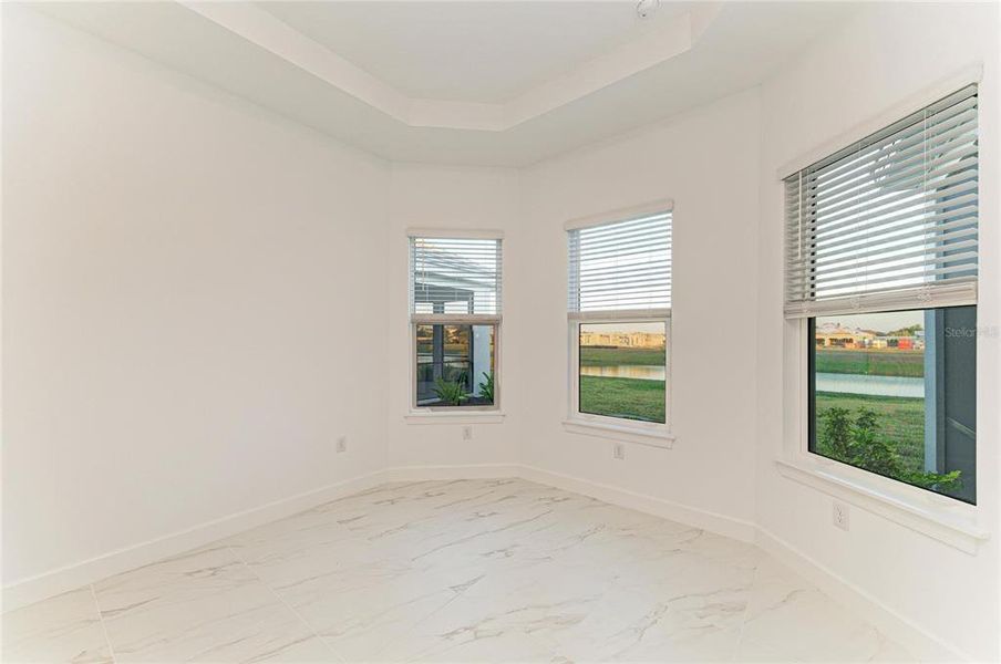 Spacious, unfurnished interior of a new home in Esplanade at Azario Lakewood Ranch, Lakewood Ranch (Image 44). Spacious, unfurnished interior of a new home in Esplanade at Azario Lakewood Ranch, Lakewood Ranch (Image 44).