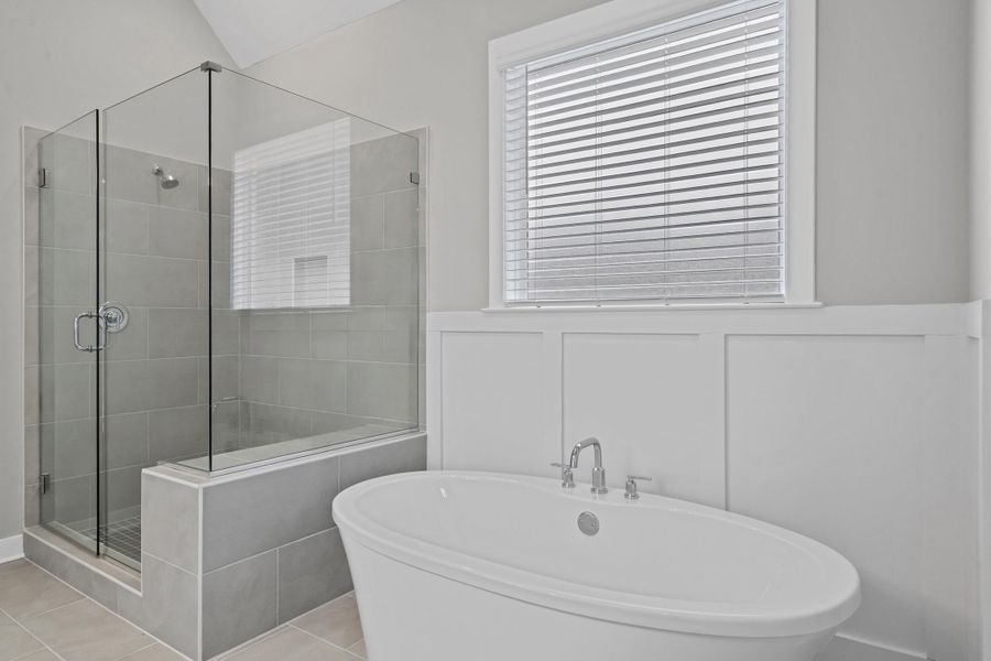 Furnished interior view inside a new home in Twin Oaks, Oakland (Image 9).