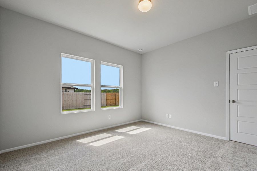 Spacious, unfurnished interior of a new home in Hymeadow, Maxwell (Image 20).