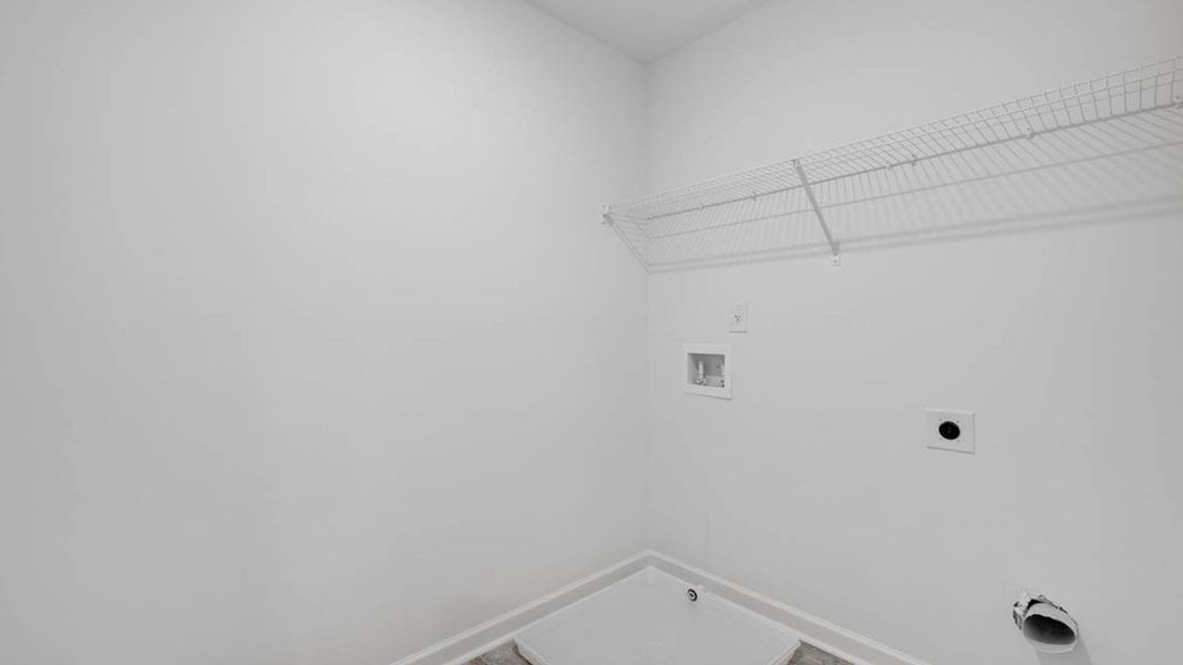 Representative unfurnished interior of a home built from the Packard by D.R. Horton in Evergreen Crossing, Locust Grove (Image 36).