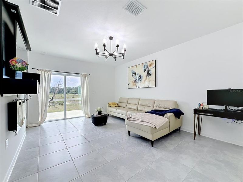 Furnished interior view inside a new home in Peace Creek Reserve, Winter Haven (Image 12). Furnished interior view inside a new home in Peace Creek Reserve, Winter Haven (Image 12).