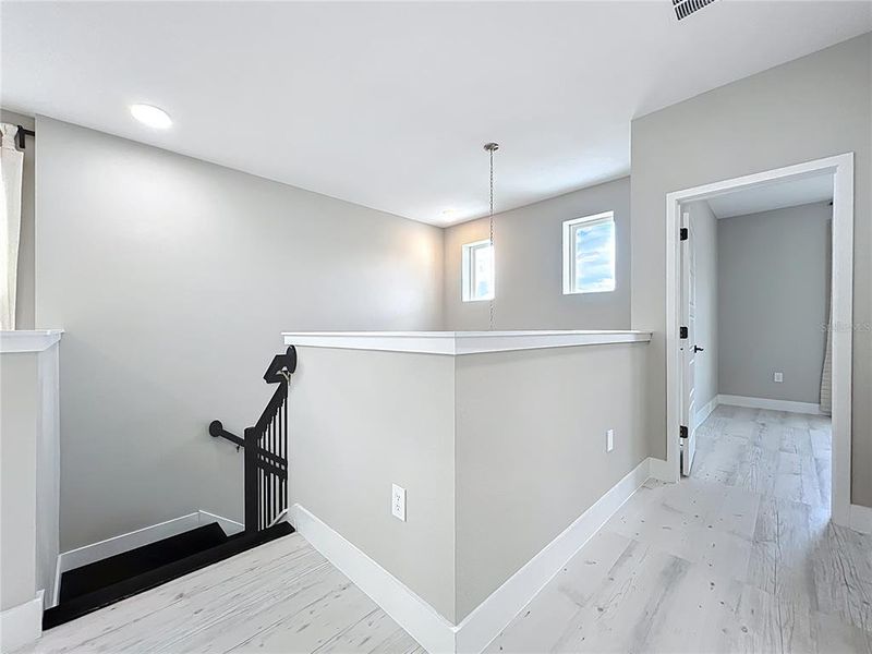 Spacious, unfurnished interior of a new home in , Winter Garden (Image 54).