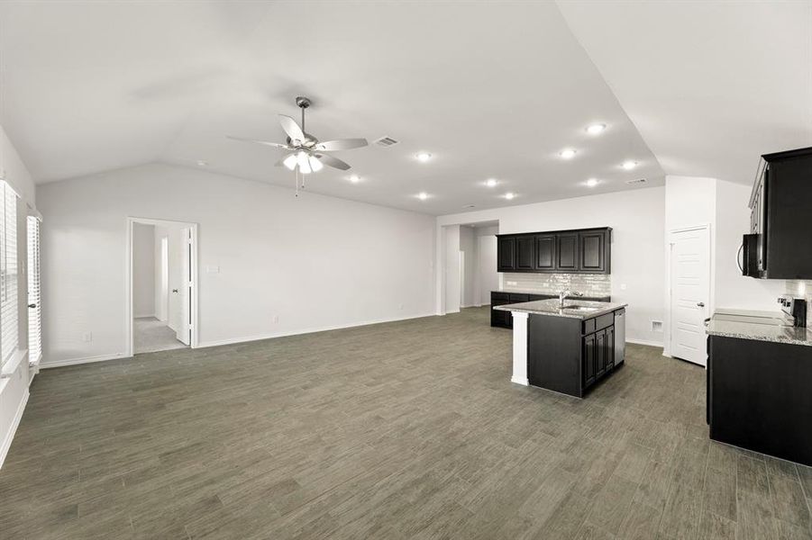 15. 3270 Ribisl - Family (2) 15. 3270 Ribisl - Family (2)