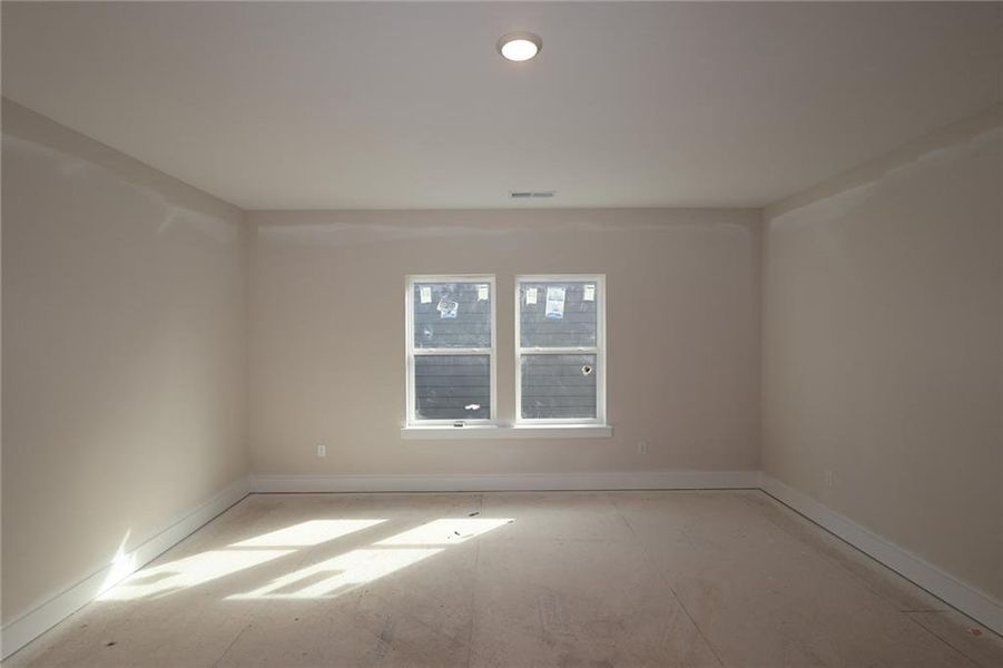 Spacious, unfurnished interior of a new home in Crescent Pointe at Great Sky, Canton (Image 7).