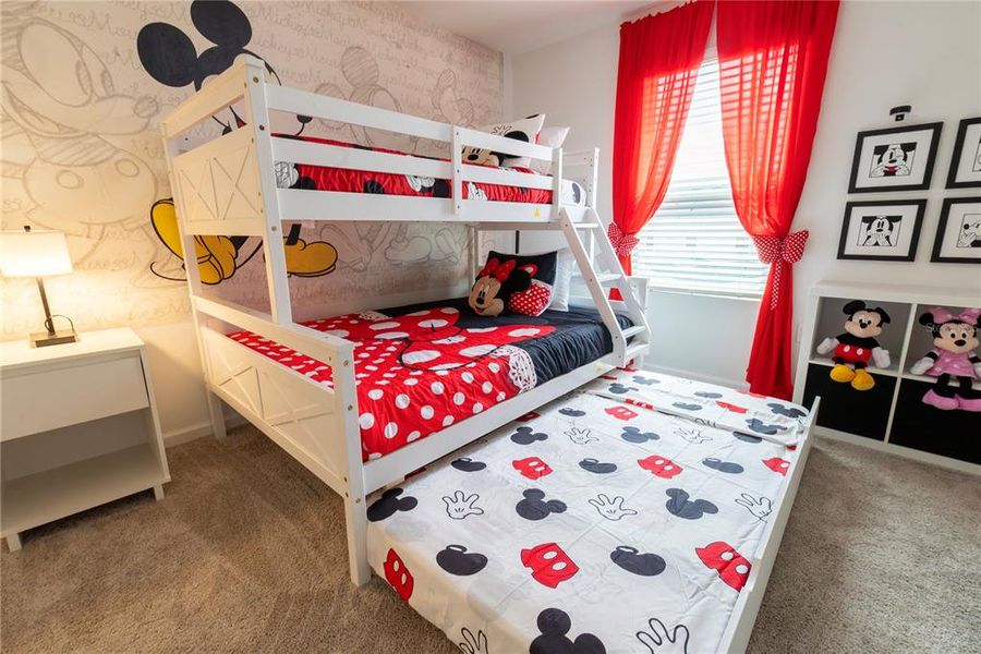 Furnished interior view inside a new home in , Kissimmee (Image 7).