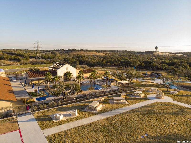 Image 4 of a home in Esperanza - 70'. Image 4 of a home in Esperanza - 70'.