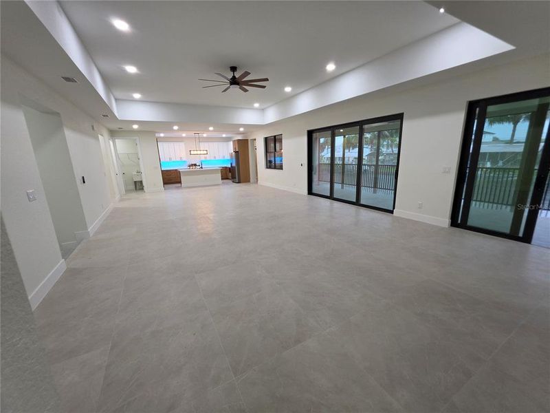 Spacious, unfurnished interior of a new home in , Punta Gorda (Image 23).