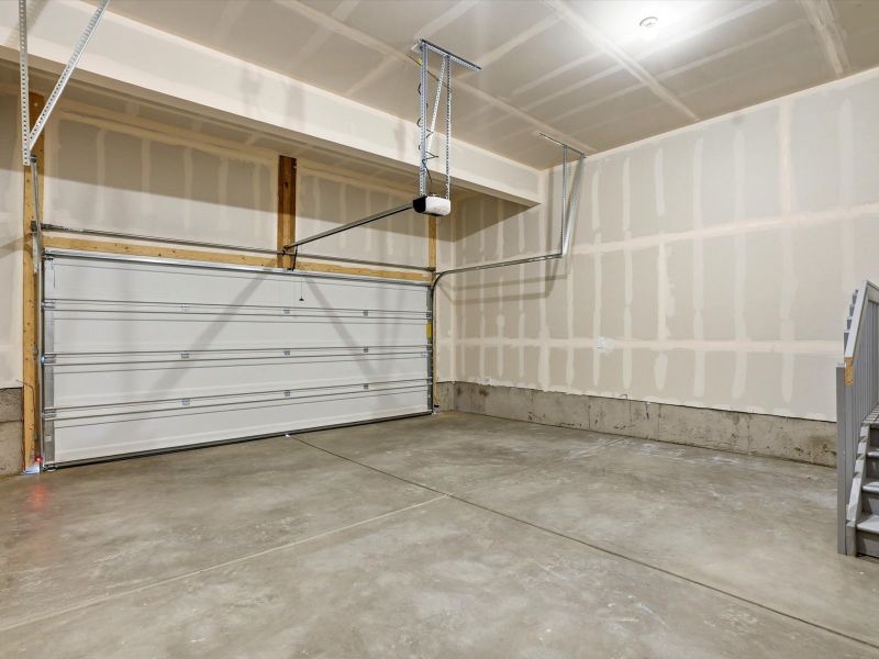 Spacious, unfurnished interior of a new home in Poudre Heights: The Lakes Collection, Windsor (Image 15).