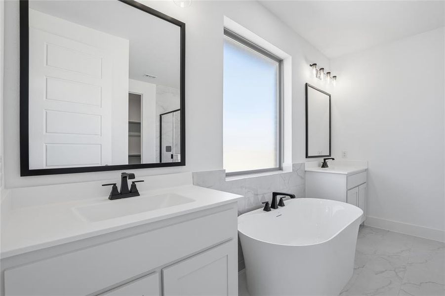 Furnished interior view inside a new home in Talon Hills, Fort Worth (Image 16).