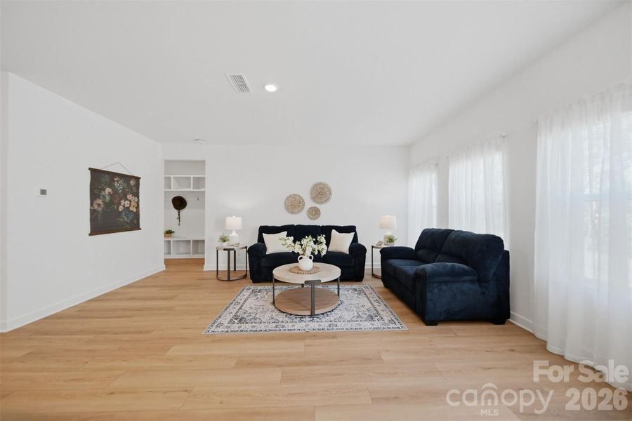 Furnished interior view inside a new home in Buffalo Ridge, Newton (Image 7).