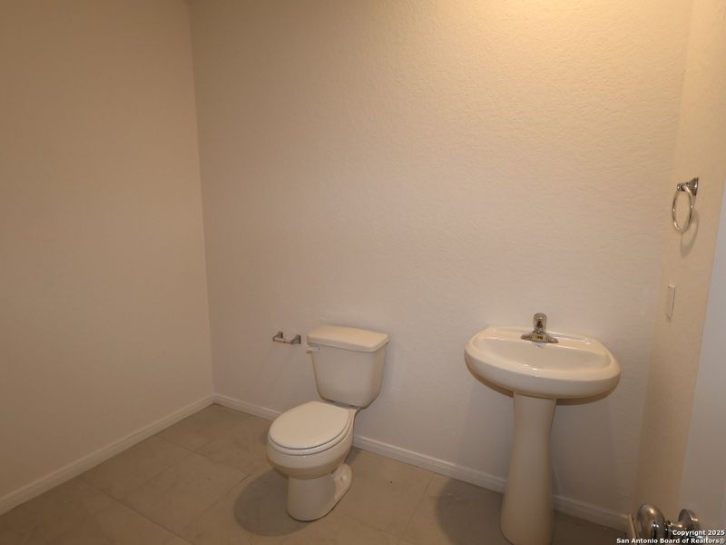 Image 40 of a home in Agave.