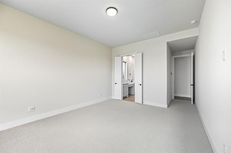 Spacious, unfurnished interior of a new home in Pecan Square: 50ft. lots, Northlake (Image 14). Spacious, unfurnished interior of a new home in Pecan Square: 50ft. lots, Northlake (Image 14).