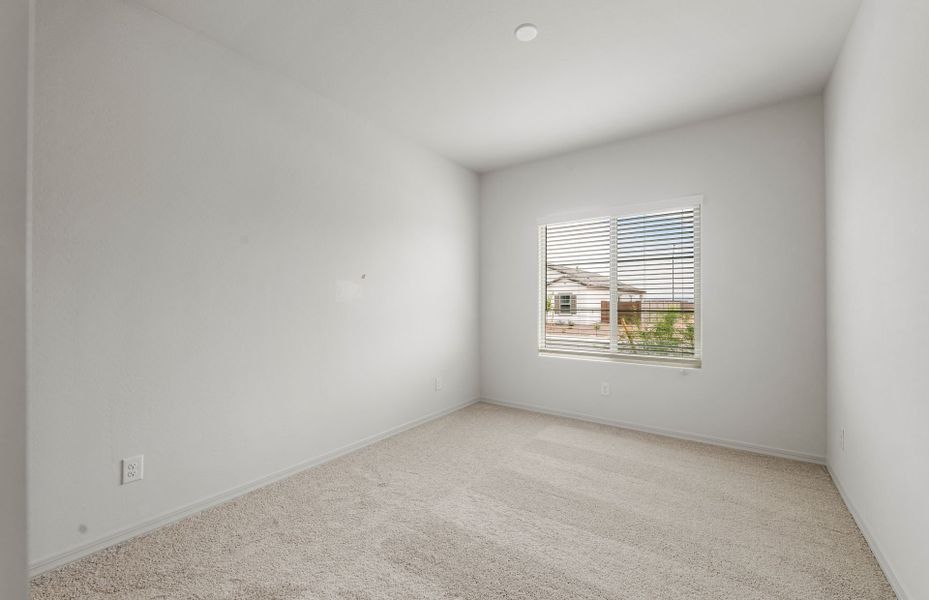 Spacious, unfurnished interior of a new home in Hayden Estates, Buckeye (Image 22). Spacious, unfurnished interior of a new home in Hayden Estates, Buckeye (Image 22).