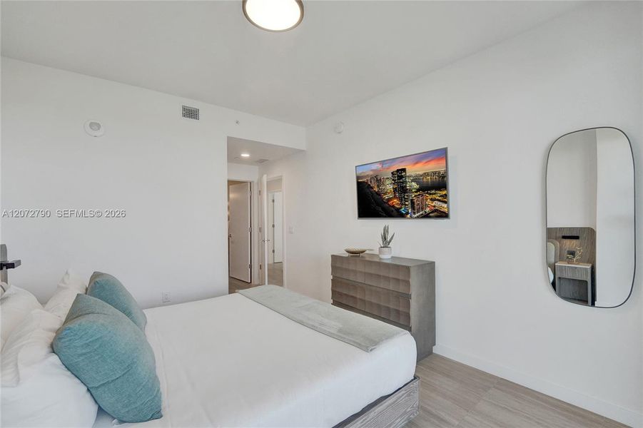 Furnished interior view inside a new home in , Miami Beach (Image 10).
