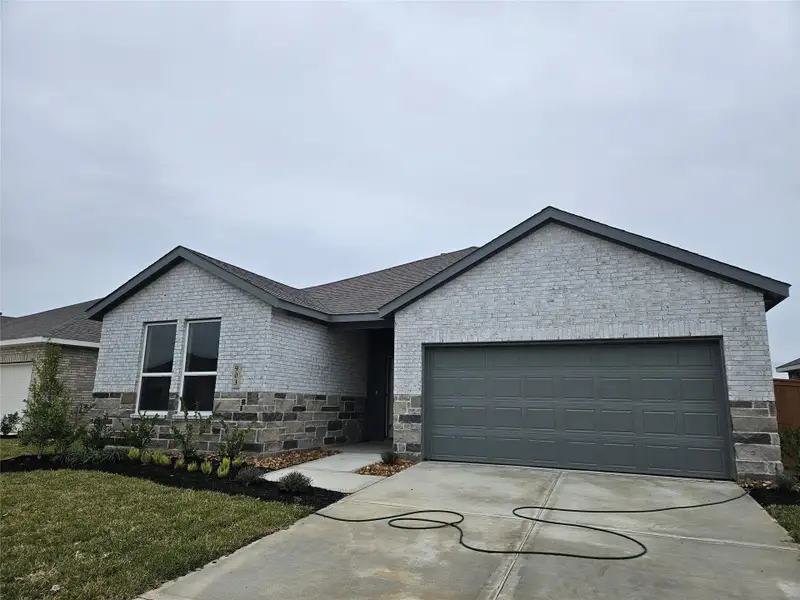 *Not actual home, picture representative of same elevation*