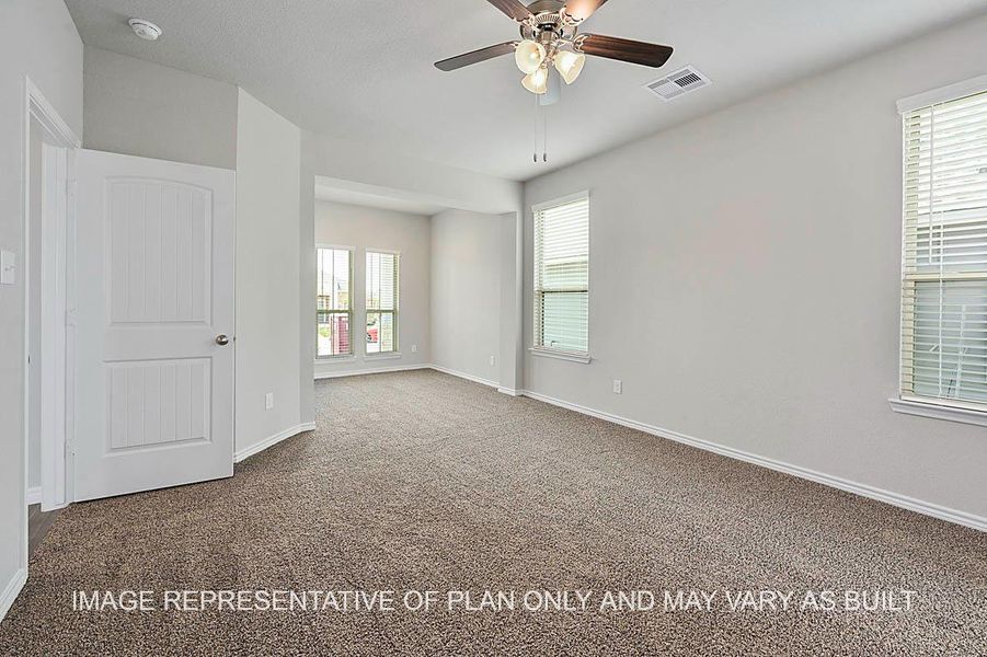 Representative unfurnished interior of a home built from the Sonoma by D.R. Horton in Southern Pointe, College Station (Image 16). Representative unfurnished interior of a home built from the Sonoma by D.R. Horton in Southern Pointe, College Station (Image 16).